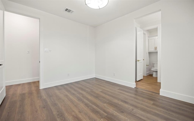 1000 Canyon Lake Road, Wills Point, TX 75169, 4 Bedrooms Bedrooms, ,3 BathroomsBathrooms,Residential,For Sale,1000 Canyon Lake Road,0,21170063