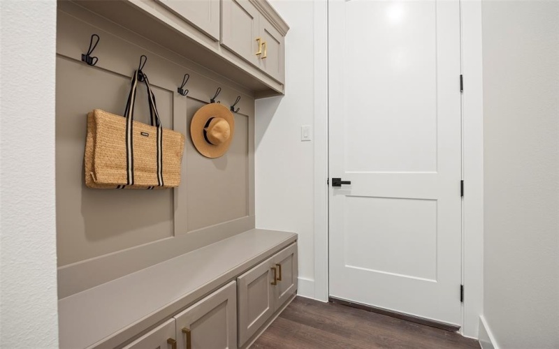 1000 Canyon Lake Road, Wills Point, TX 75169, 4 Bedrooms Bedrooms, ,3 BathroomsBathrooms,Residential,For Sale,1000 Canyon Lake Road,0,21170063