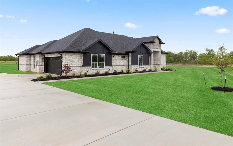 1000 Canyon Lake Road, Wills Point, TX 75169, 4 Bedrooms Bedrooms, ,3 BathroomsBathrooms,Residential,For Sale,1000 Canyon Lake Road,0,21170063