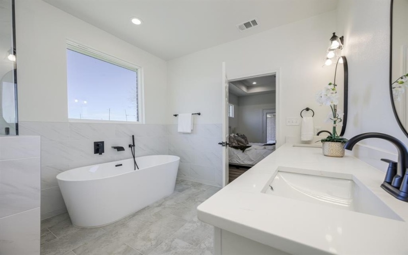 2390 County Road 1112, Farmersville, TX 75442, 4 Habitaciones Habitaciones , ,3 BañosBaños,Residential,En Venta,2390 County Road 1112,0,21170506