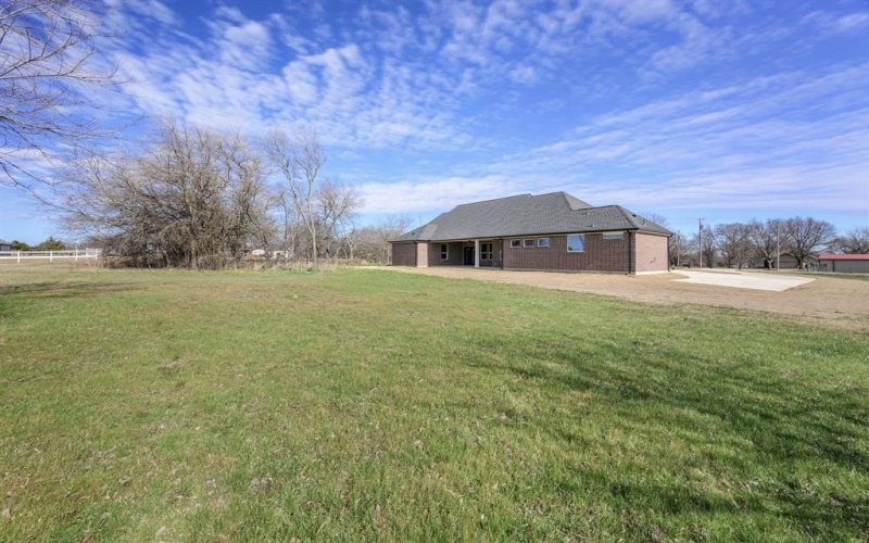 2390 County Road 1112, Farmersville, TX 75442, 4 Habitaciones Habitaciones , ,3 BañosBaños,Residential,En Venta,2390 County Road 1112,0,21170506
