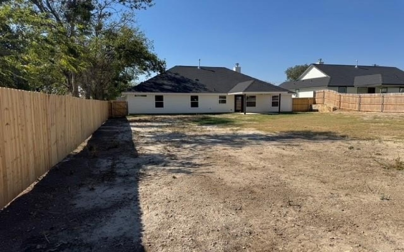 610 N Mill, Weatherford, TX 76086, 3 Bedrooms Bedrooms, ,2 BathroomsBathrooms,Residential,For Sale,610 N Mill,0,21170628