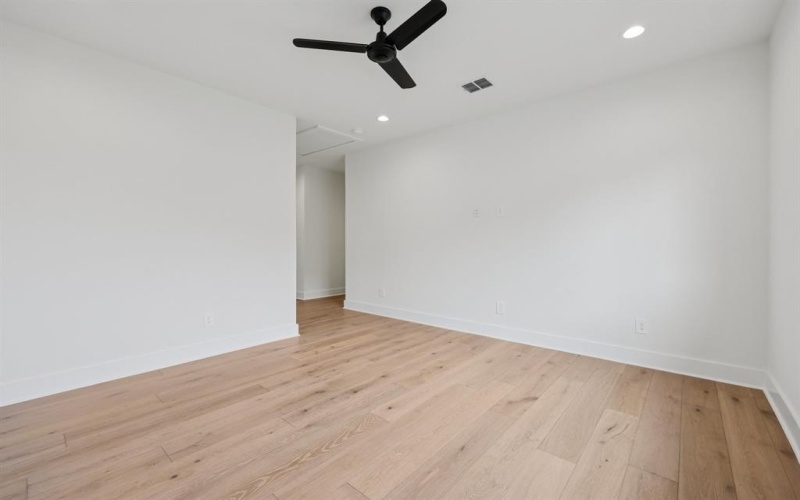 10209 Linkwood Drive, Dallas, TX 75238, 5 Bedrooms Bedrooms, ,6 BathroomsBathrooms,Residential,For Sale,10209 Linkwood Drive,0,21170756