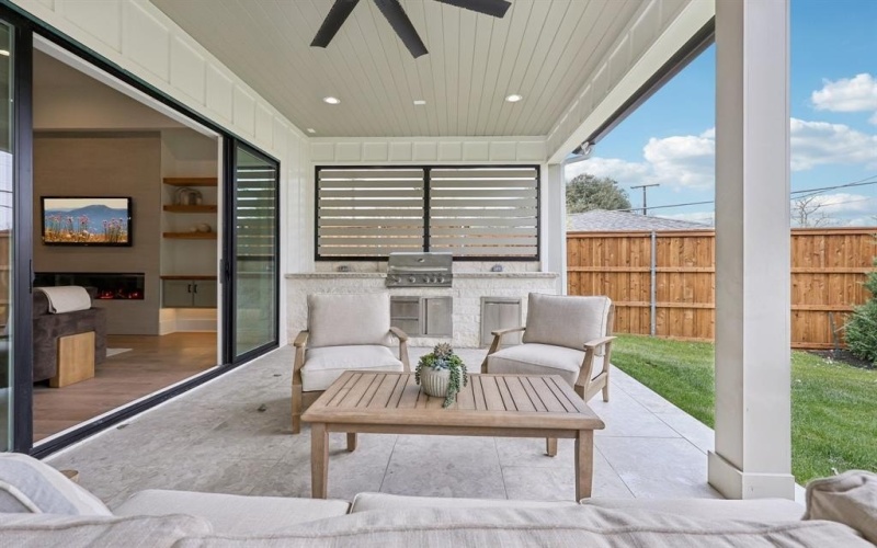 10209 Linkwood Drive, Dallas, TX 75238, 5 Bedrooms Bedrooms, ,6 BathroomsBathrooms,Residential,For Sale,10209 Linkwood Drive,0,21170756