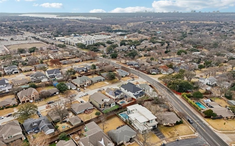 10209 Linkwood Drive, Dallas, TX 75238, 5 Bedrooms Bedrooms, ,6 BathroomsBathrooms,Residential,For Sale,10209 Linkwood Drive,0,21170756