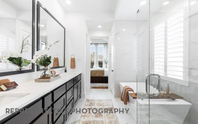 10009 Gray Fox Drive, Denton, TX 76207, 4 Habitaciones Habitaciones , ,5 BañosBaños,Residential,En Venta,10009 Gray Fox Drive,0,21170771