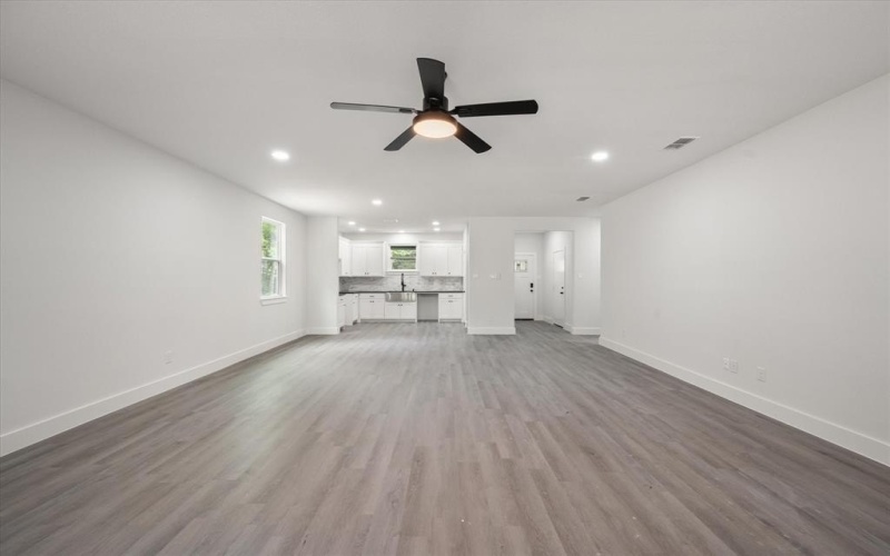 2013 Wildwood Way, Tool, TX 75143, 3 Bedrooms Bedrooms, ,2 BathroomsBathrooms,Residential,For Sale,2013 Wildwood Way,0,21170933