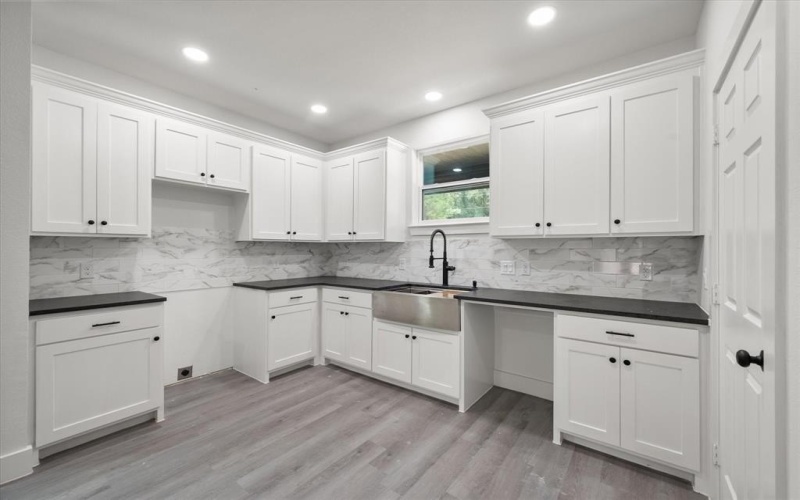 2013 Wildwood Way, Tool, TX 75143, 3 Bedrooms Bedrooms, ,2 BathroomsBathrooms,Residential,For Sale,2013 Wildwood Way,0,21170933