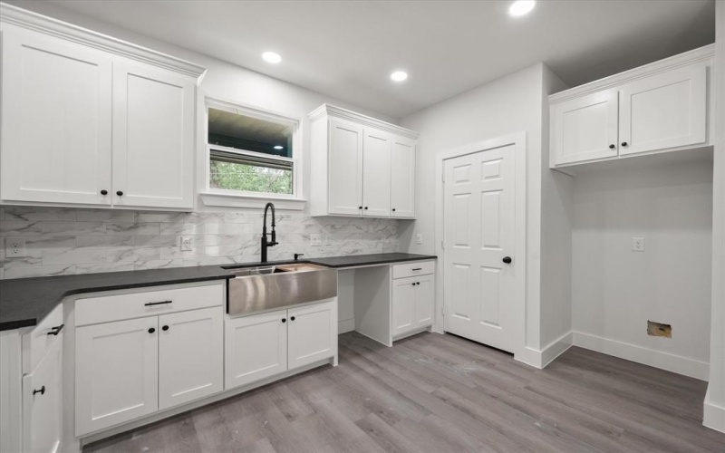 2013 Wildwood Way, Tool, TX 75143, 3 Bedrooms Bedrooms, ,2 BathroomsBathrooms,Residential,For Sale,2013 Wildwood Way,0,21170933