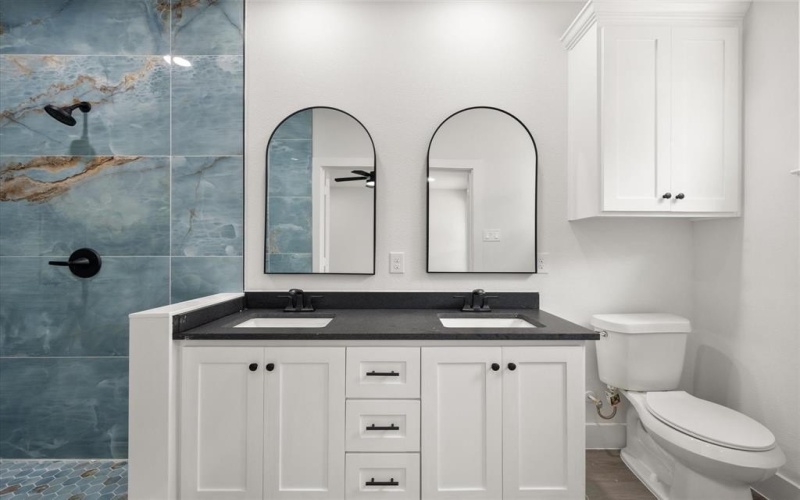 2013 Wildwood Way, Tool, TX 75143, 3 Bedrooms Bedrooms, ,2 BathroomsBathrooms,Residential,For Sale,2013 Wildwood Way,0,21170933