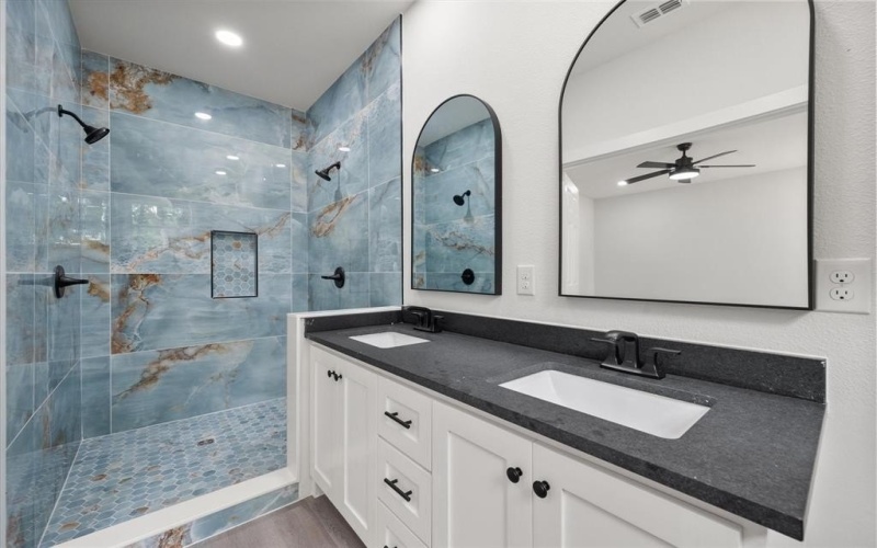 2013 Wildwood Way, Tool, TX 75143, 3 Bedrooms Bedrooms, ,2 BathroomsBathrooms,Residential,For Sale,2013 Wildwood Way,0,21170933