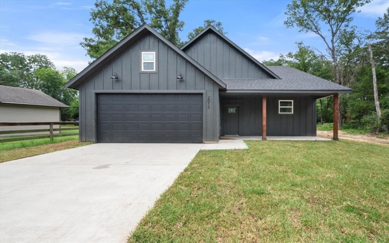 2013 Wildwood Way, Tool, TX 75143, 3 Bedrooms Bedrooms, ,2 BathroomsBathrooms,Residential,For Sale,2013 Wildwood Way,0,21170933