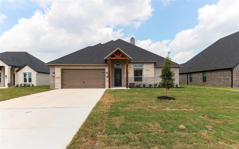 212 Braford Place, Venus, TX 76084, 4 Bedrooms Bedrooms, ,2 BathroomsBathrooms,Residential,For Sale,212 Braford Place,0,21171059