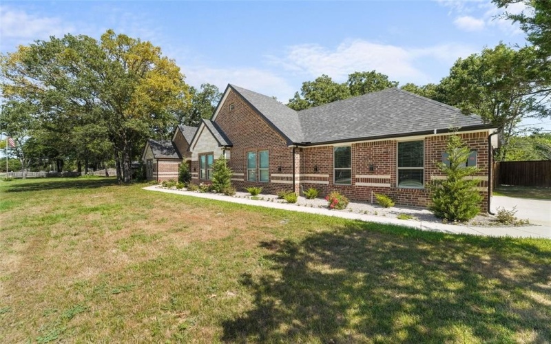 330 Lanier Road, Combine, TX 75159, 4 Habitaciones Habitaciones , ,2 BañosBaños,Residential,En Venta,330 Lanier Road,20658262