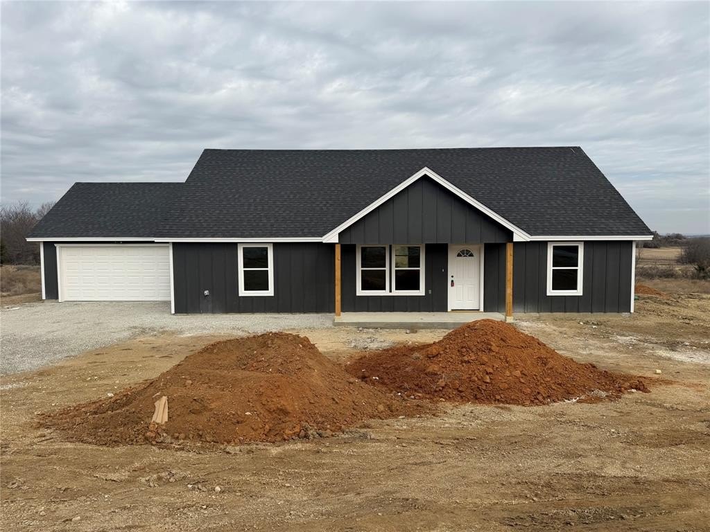 6008 Piper Anne Street, Azle, TX 76020, 3 Bedrooms Bedrooms, ,2 BathroomsBathrooms,Residential,For Sale,6008 Piper Anne Street,0,21171496