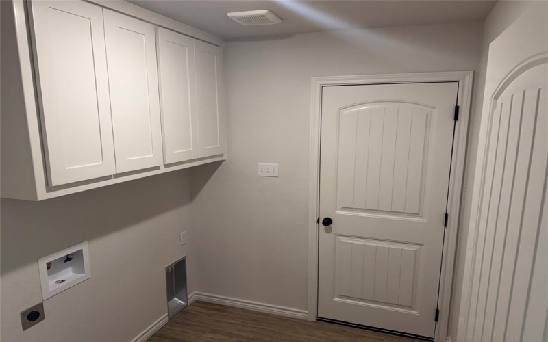 6008 Piper Anne Street, Azle, TX 76020, 3 Bedrooms Bedrooms, ,2 BathroomsBathrooms,Residential,For Sale,6008 Piper Anne Street,0,21171496