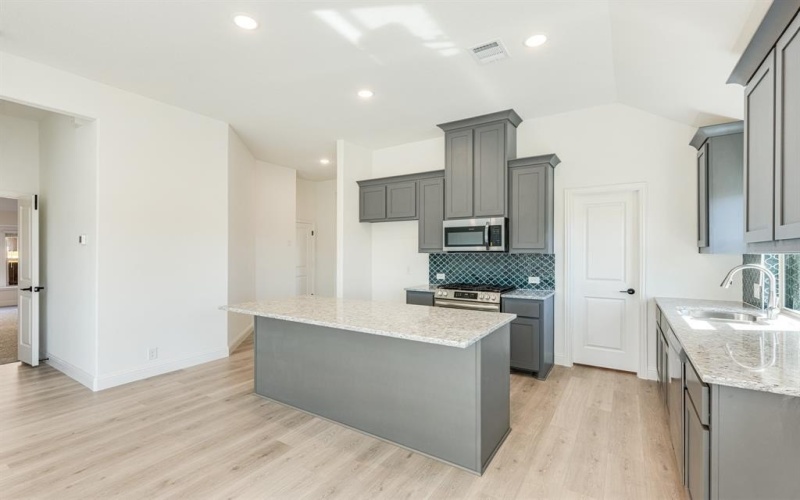 316 Keystone Drive, Commerce, TX 75428, 4 Bedrooms Bedrooms, ,3 BathroomsBathrooms,Residential,For Sale,316 Keystone Drive,20658507