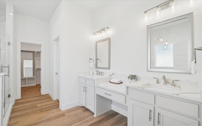 340 Slimp Bluff, Azle, TX 76020, 4 Bedrooms Bedrooms, ,3 BathroomsBathrooms,Residential,For Sale,340 Slimp Bluff,0,21171565