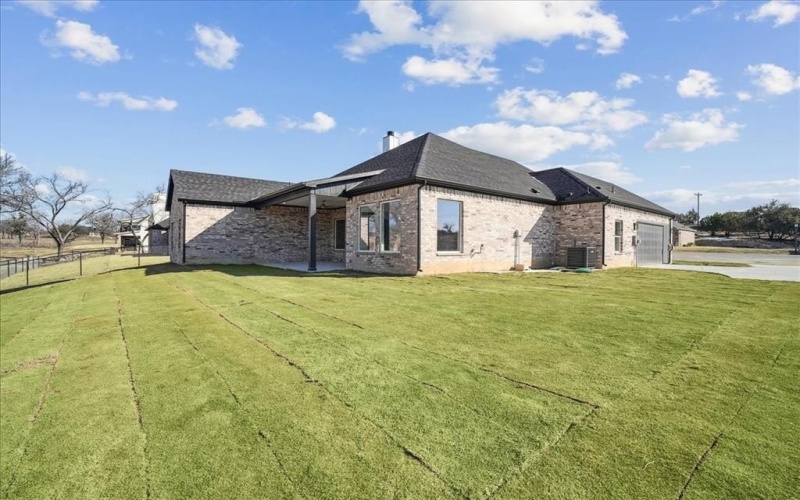 340 Slimp Bluff, Azle, TX 76020, 4 Bedrooms Bedrooms, ,3 BathroomsBathrooms,Residential,For Sale,340 Slimp Bluff,0,21171565