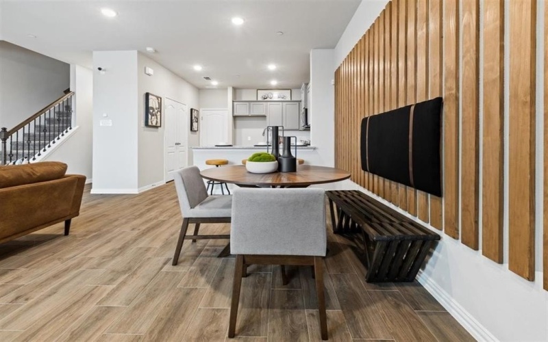 245 Wagon Spoke #18, Fort Worth, TX 76120, 3 Habitaciones Habitaciones , ,2 BañosBaños,Residential,En Venta,245 Wagon Spoke,0,21171617