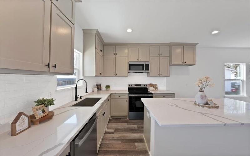 175 Harris Harbor Road, East Tawakoni, TX 75472, 3 Bedrooms Bedrooms, ,2 BathroomsBathrooms,Residential,For Sale,175 Harris Harbor Road,0,21171984