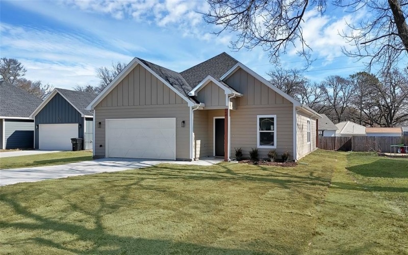 175 Harris Harbor Road, East Tawakoni, TX 75472, 3 Bedrooms Bedrooms, ,2 BathroomsBathrooms,Residential,For Sale,175 Harris Harbor Road,0,21171984