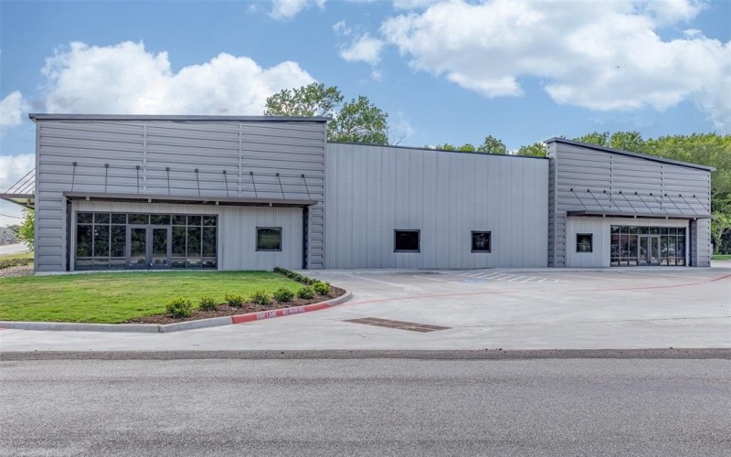 2309 A Gallagher Drive, Sherman, TX 75090, ,Commercial Sale,En Venta,2309 A Gallagher Drive,20619120