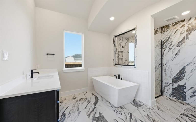 2265 Slate Drive, Waxahachie, TX 75167, 4 Bedrooms Bedrooms, ,5 BathroomsBathrooms,Residential,For Sale,2265 Slate Drive,0,21171996