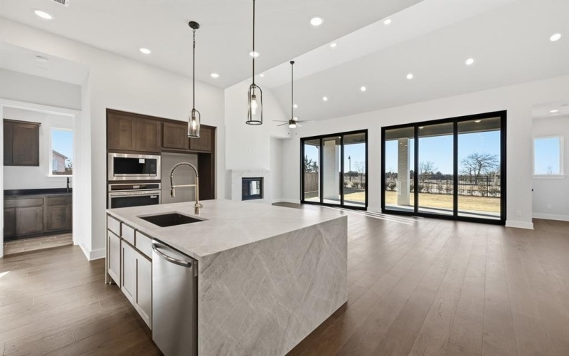 2265 Slate Drive, Waxahachie, TX 75167, 4 Bedrooms Bedrooms, ,5 BathroomsBathrooms,Residential,For Sale,2265 Slate Drive,0,21171996