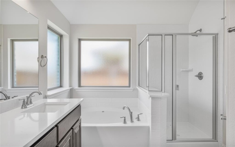 14566 Helena Street, Pilot Point, TX 75009, 5 Bedrooms Bedrooms, ,3 BathroomsBathrooms,Residential,For Sale,14566 Helena Street,0,21172007