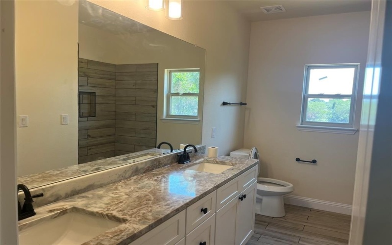 5332 Booker T Street, Fort Worth, TX 76105, 4 Bedrooms Bedrooms, ,2 BathroomsBathrooms,Residential,For Sale,5332 Booker T Street,0,21172028