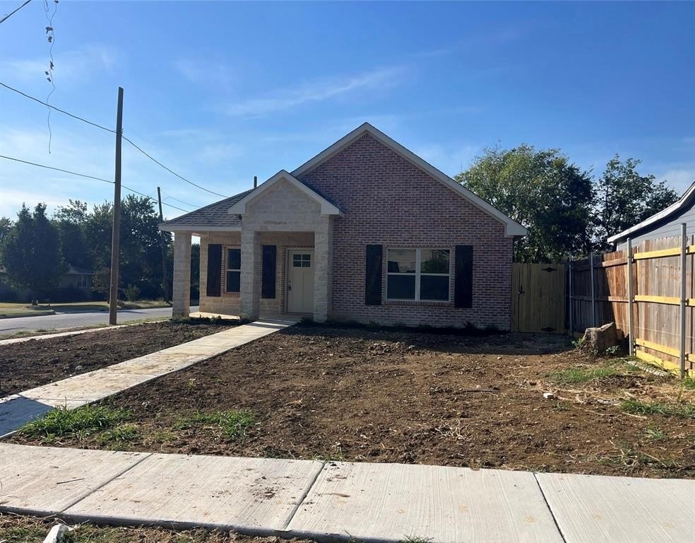 4340 M Avenue, Fort Worth, TX 76105, 3 Habitaciones Habitaciones , ,2 BañosBaños,Residential,En Venta,4340 M Avenue,0,21172048