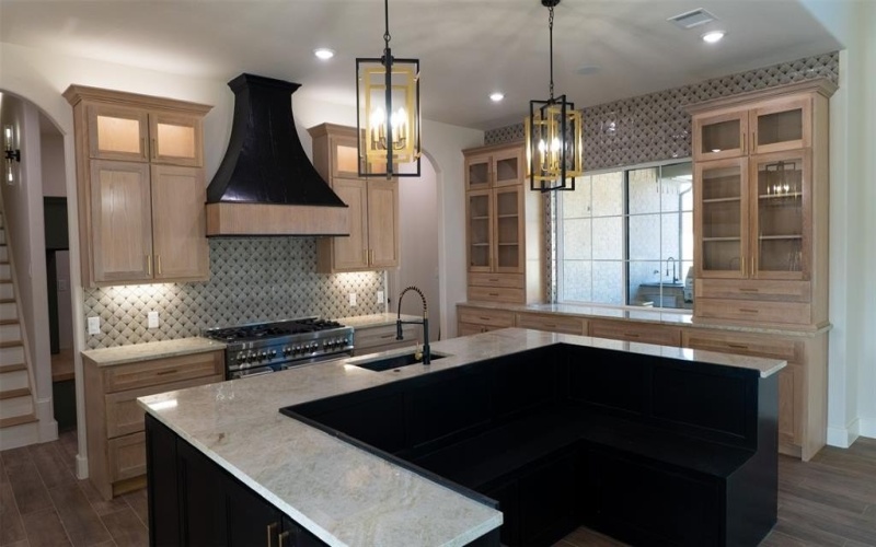 6300 Big Elk Drive, Mansfield, TX 76140, 5 Bedrooms Bedrooms, ,6 BathroomsBathrooms,Residential,For Sale,6300 Big Elk Drive,0,21172109