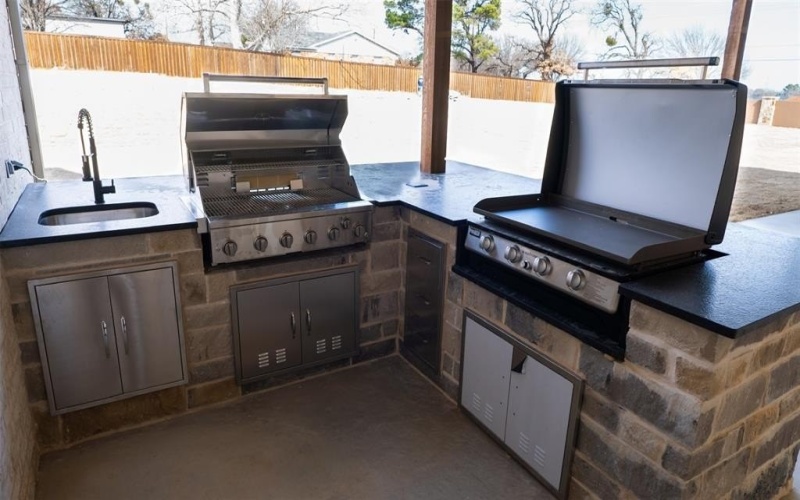 6300 Big Elk Drive, Mansfield, TX 76140, 5 Bedrooms Bedrooms, ,6 BathroomsBathrooms,Residential,For Sale,6300 Big Elk Drive,0,21172109