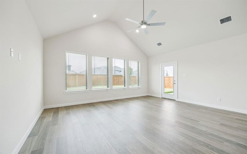 4629 Sandburg Street, McKinney, TX 75071, 4 Bedrooms Bedrooms, ,3 BathroomsBathrooms,Residential,For Sale,4629 Sandburg Street,0,21172196