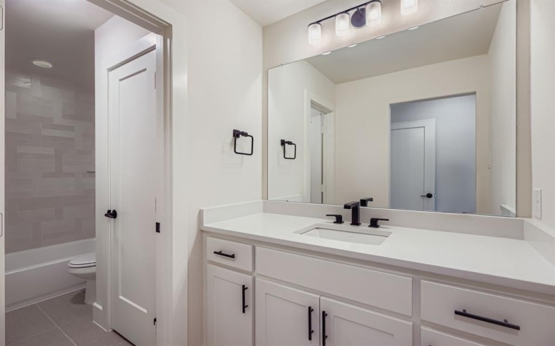 1252 High, The Colony, TX 75056, 4 Habitaciones Habitaciones , ,5 BañosBaños,Residential,En Venta,1252 High,0,20619250