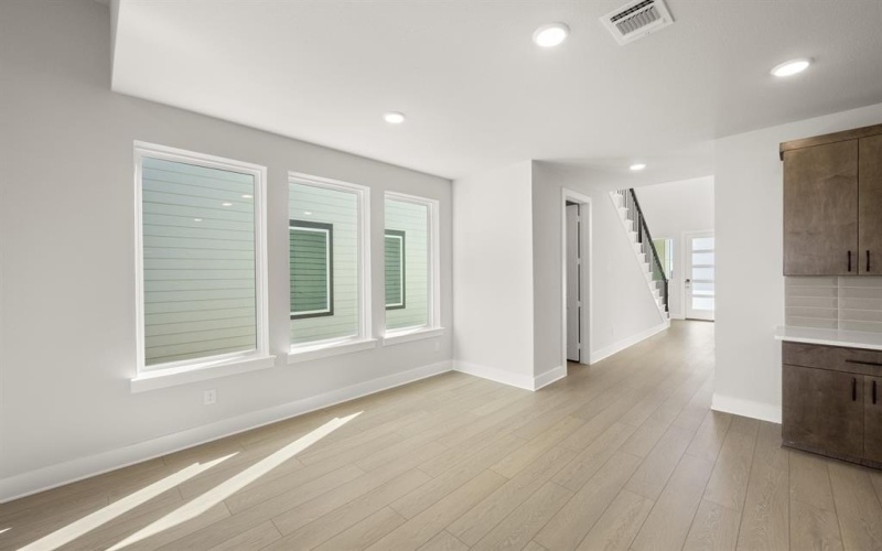 7420 Summer Sunset Drive, Denton, TX 76249, 4 Habitaciones Habitaciones , ,2 BañosBaños,Residential,En Venta,7420 Summer Sunset Drive,0,21172329