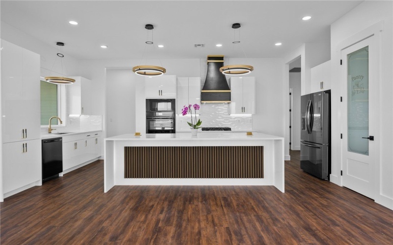 113 Port Saint Claire, Aransas Pass, TX 78336, 3 Bedrooms Bedrooms, ,2 BathroomsBathrooms,Residential,For Sale,113 Port Saint Claire,0,471262