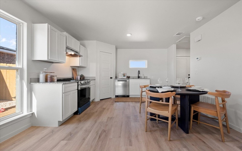 5506 Smith Street, Lubbock, TX 79416, 1 Dormitorio Habitaciones , ,1 BañoBaños,Residential,En Venta,5506 Smith Street,0,202601638