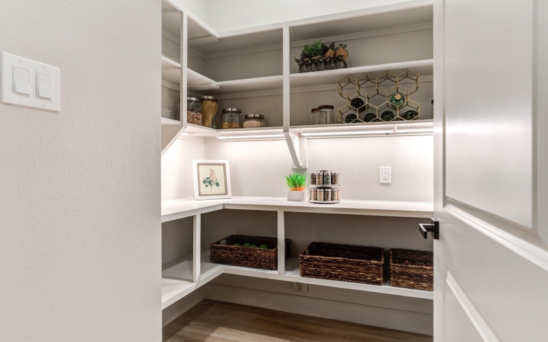 4925 138th Place, Lubbock, TX 79423, 4 Habitaciones Habitaciones , ,5 BañosBaños,Residential,En Venta,4925 138th Place,0,202601653