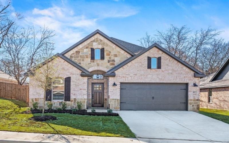 103 Maverick Lane, Pilot Point, TX 76258, 4 Bedrooms Bedrooms, ,2 BathroomsBathrooms,Residential,For Sale,103 Maverick Lane,20540134