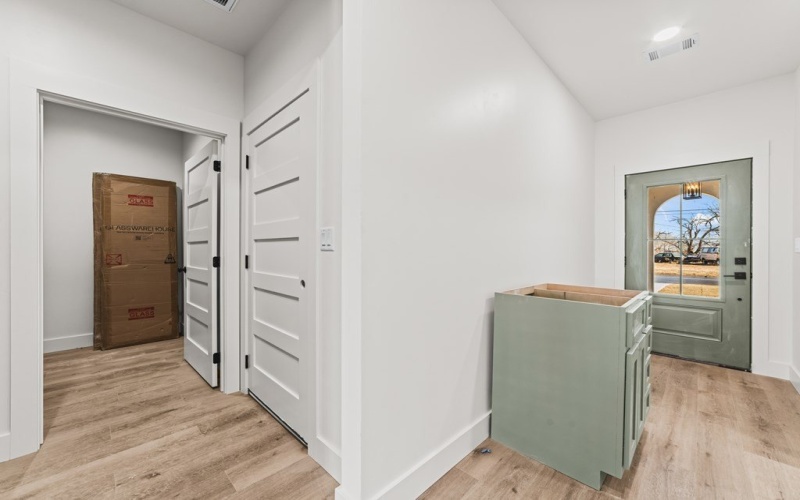 503 NE 5th St, Seminole, TX 79360, 3 Habitaciones Habitaciones , ,2 BañosBaños,Residential,En Venta,503 NE 5th St,0,50090674