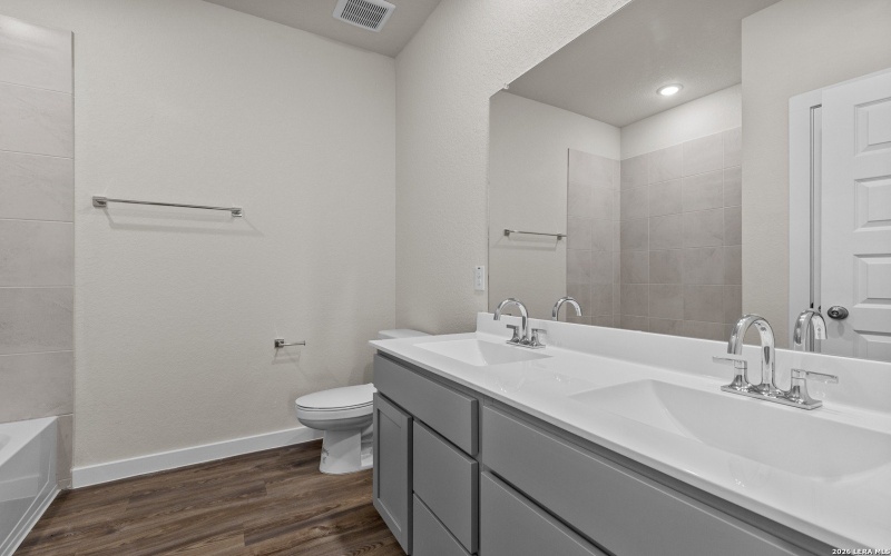 10742 Fairchild Way, San Antonio, TX 78109, 4 Bedrooms Bedrooms, ,2 BathroomsBathrooms,Residential,For Sale,10742 Fairchild Way,0,1939389