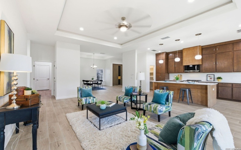 7801 Yellow Bark, Selma, TX 78154, 4 Habitaciones Habitaciones , ,2 BañosBaños,Residential,En Venta,7801 Yellow Bark,0,1939390