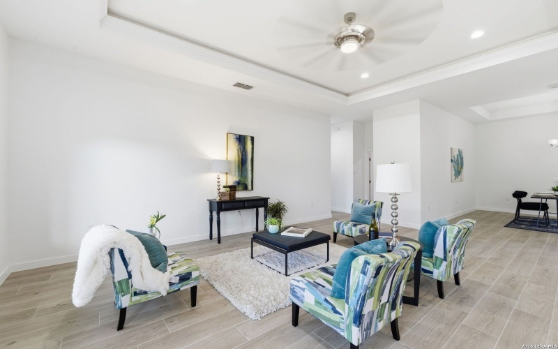 7801 Yellow Bark, Selma, TX 78154, 4 Habitaciones Habitaciones , ,2 BañosBaños,Residential,En Venta,7801 Yellow Bark,0,1939390