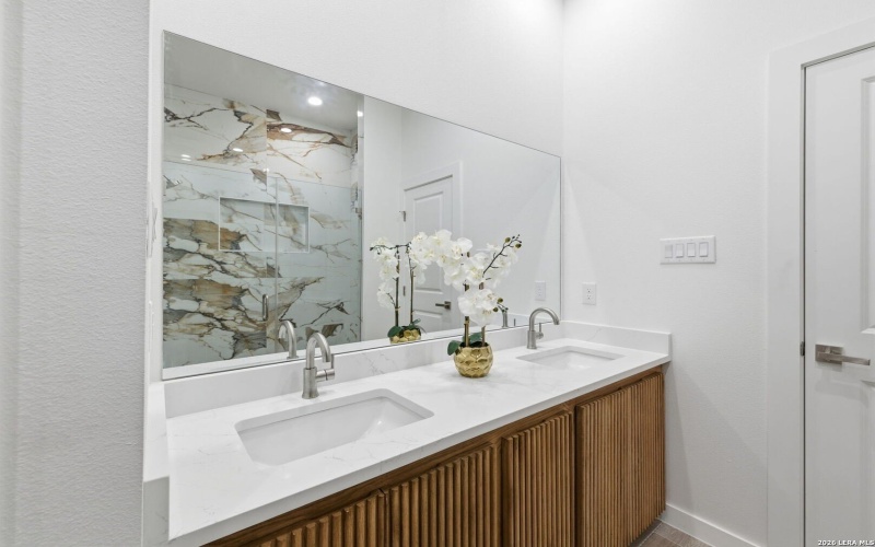 7801 Yellow Bark, Selma, TX 78154, 4 Habitaciones Habitaciones , ,2 BañosBaños,Residential,En Venta,7801 Yellow Bark,0,1939390