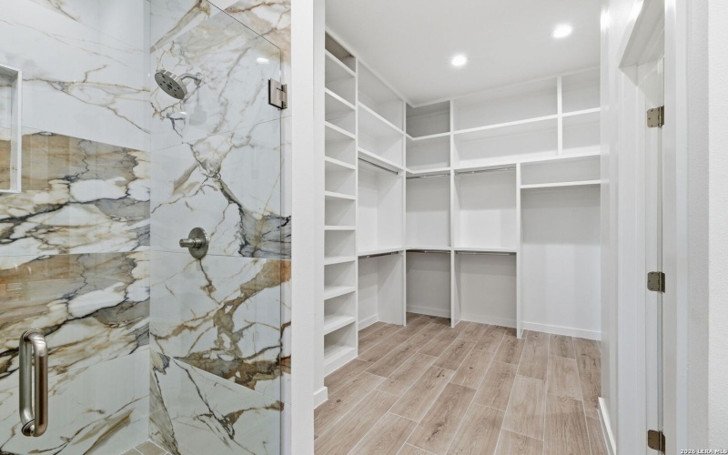 7801 Yellow Bark, Selma, TX 78154, 4 Habitaciones Habitaciones , ,2 BañosBaños,Residential,En Venta,7801 Yellow Bark,0,1939390