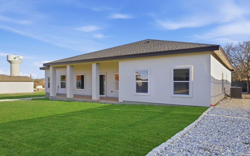 7801 Yellow Bark, Selma, TX 78154, 4 Habitaciones Habitaciones , ,2 BañosBaños,Residential,En Venta,7801 Yellow Bark,0,1939390