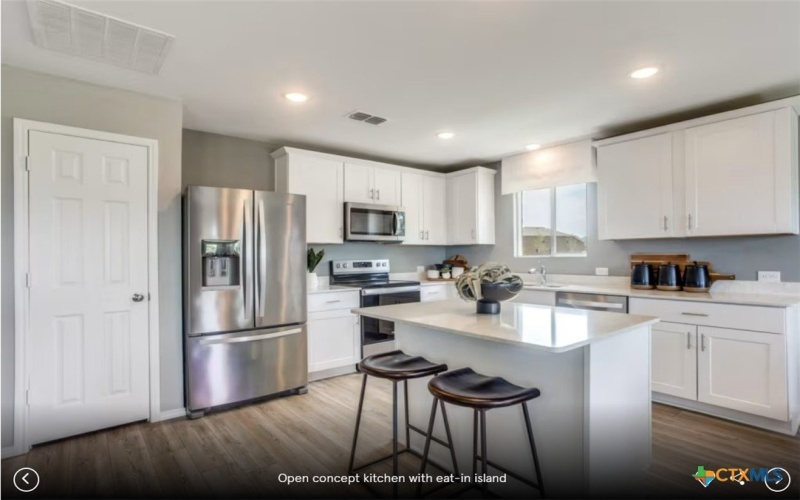 120 Golden Bell Way, Buda, TX 78610, 4 Habitaciones Habitaciones , ,3 BañosBaños,Residential,En Venta,120 Golden Bell Way,0,603067