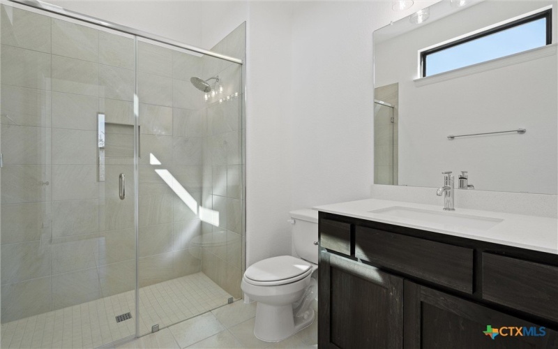 2004 Crimson Sunset Cove, Texas City, TX 78628, 5 Bedrooms Bedrooms, ,5 BathroomsBathrooms,Residential,For Sale,2004 Crimson Sunset Cove,0,603693